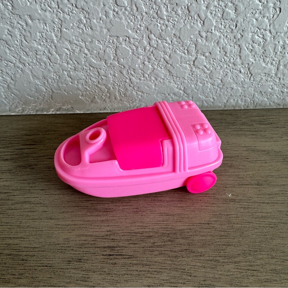 Vintage Barbie Doll‎ Pink Vacuum Toy Accessory